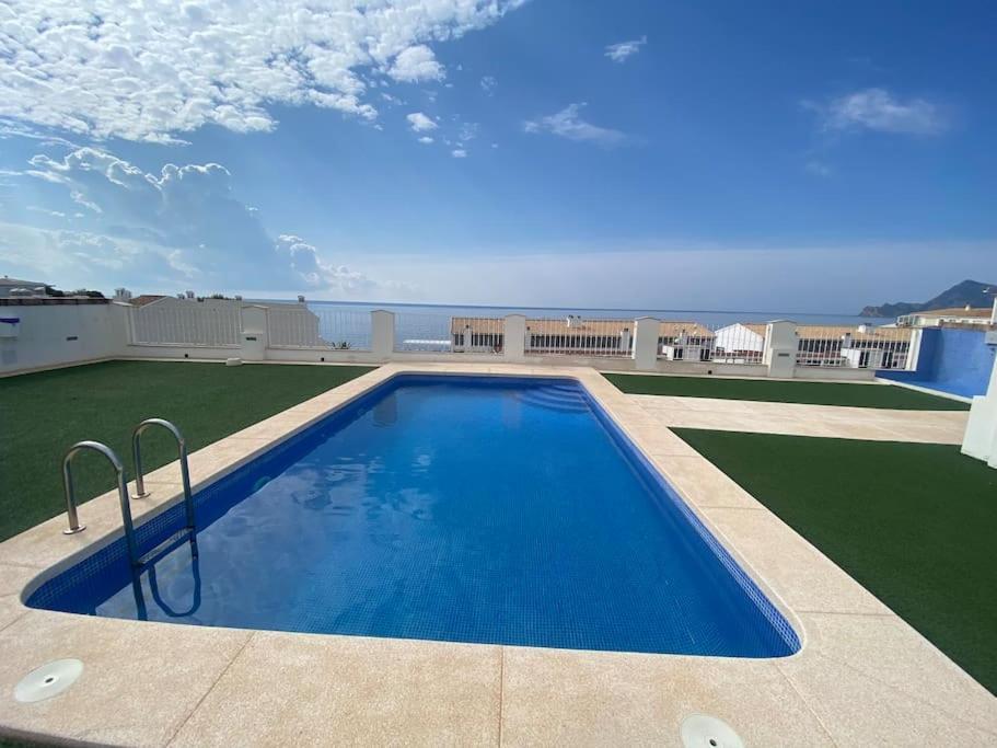 2 Line Apartment Capnegret Алтеа Екстериор снимка